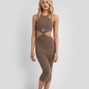 Ava And Ever Women's Remi Midi Dress in Chocolate Brown